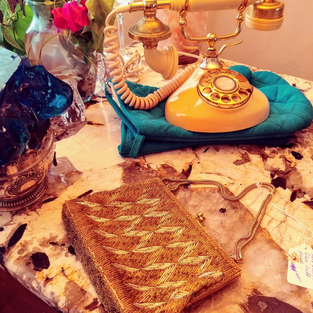 Delill 1950s Hand Glass Beaded Purse